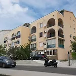 Suncani Apartman 1-Vila Amfora