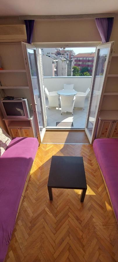 Suncani 1-vila Amfora Apartment Budva